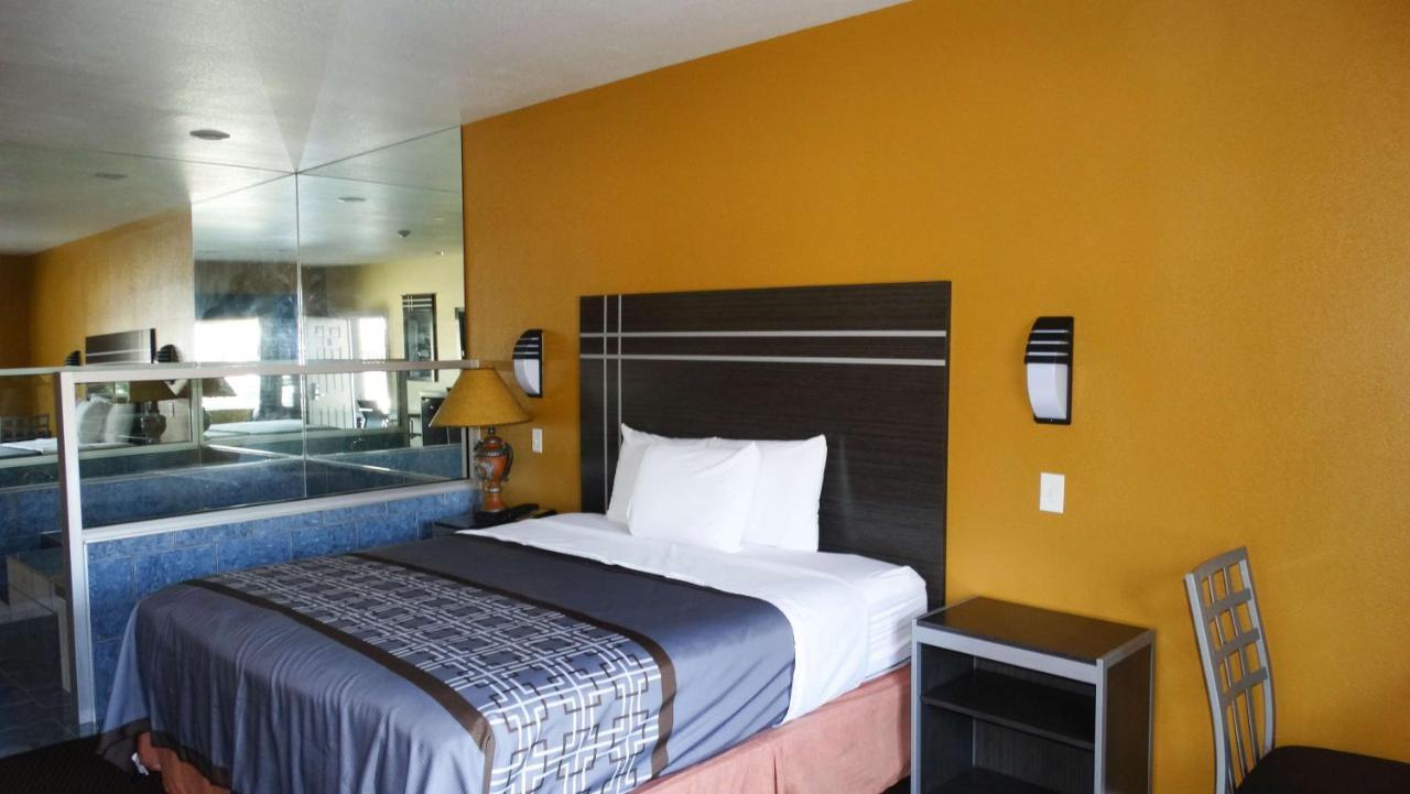 Motel 6 Houston, Tx - Willowbrook Mall Exterior foto